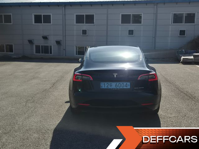 Tesla MODEL 3 Long Range AWD купить на сайте DeffCars