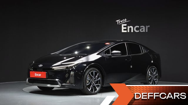 Toyota PRIUS 2.0 PHEV XSE купить на сайте DeffCars