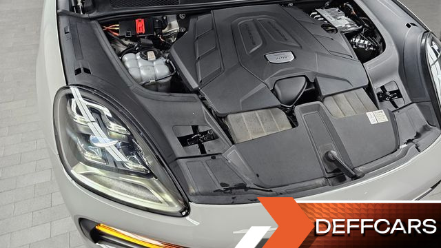 Porsche CAYENNE 3.0 PLATINUM EDITION купить на сайте DeffCars