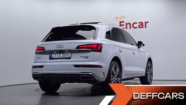 Audi Q5 45 TFSI Quattro Premium купить на сайте DeffCars