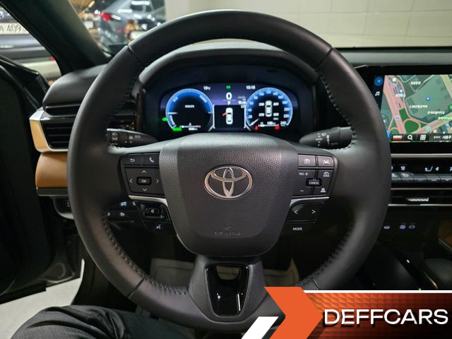 Toyota CAMRY 2.5 XLE Hybrid купить на сайте DeffCars