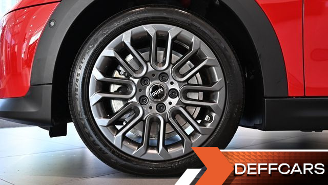 Mini COOPER Essential купить на сайте DeffCars