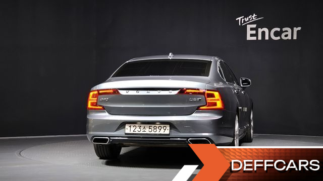 Volvo S90 D5 AWD Inscription купить на сайте DeffCars