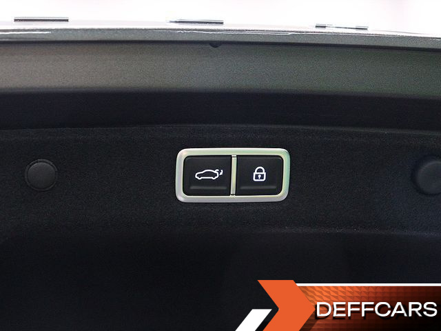 Hyundai GRANDEUR Premium купить на сайте DeffCars