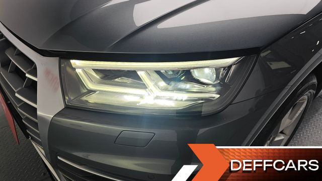 Audi Q5 45 TFSI Quattro Premium купить на сайте DeffCars