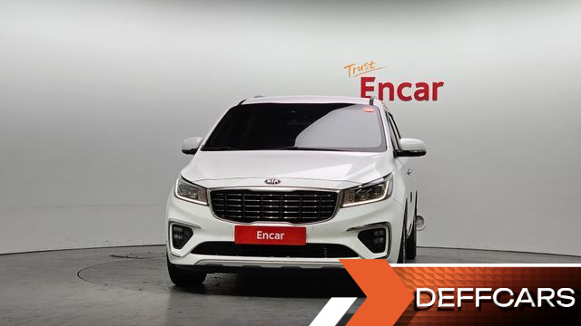 Kia CARNIVAL Gasoline 7-Seater Limousine President купить на сайте DeffCars