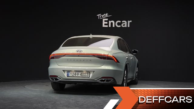 Hyundai GRANDEUR Calligraphy купить на сайте DeffCars