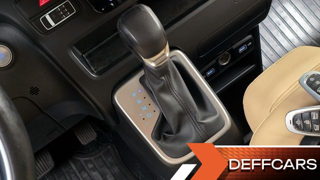 Hyundai STARIA Tourer 9-Seater Modern купить на сайте DeffCars