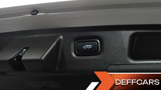 Hyundai SANTAFE Diesel 2.2 2WD Prestige купить на сайте DeffCars