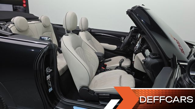 Mini COOPER CONVERTIBLE Classic Third Generation купить на сайте DeffCars