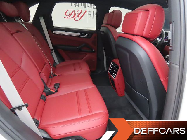 Porsche CAYENNE 3.0 PLATINUM EDITION купить на сайте DeffCars