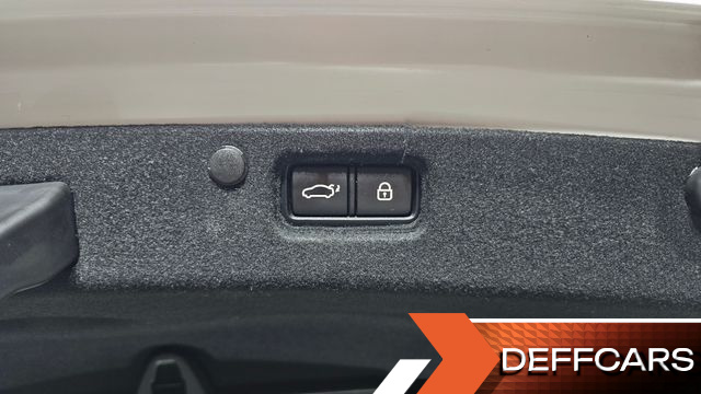 Hyundai GRANDEUR 3.3 Celebrity купить на сайте DeffCars