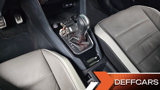Volkswagen T-ROC 2.0 TDI Premium купить на сайте DeffCars