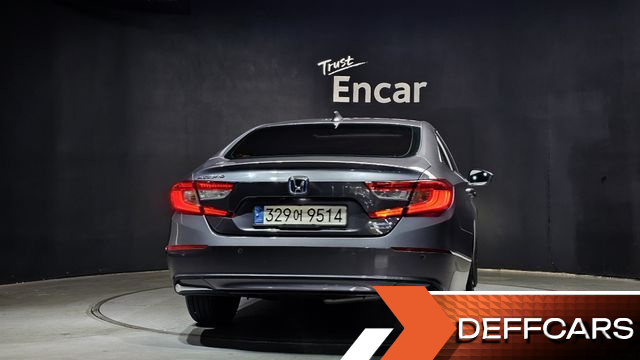 Honda ACCORD 2.0 Hybrid Touring купить на сайте DeffCars