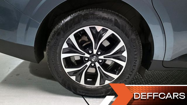 Kia CARNIVAL Gasoline 9-Seater Signature купить на сайте DeffCars