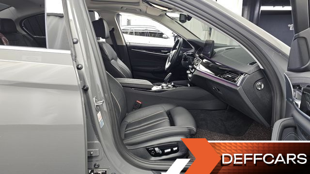 BMW 5-SERIES 520i Luxury купить на сайте DeffCars