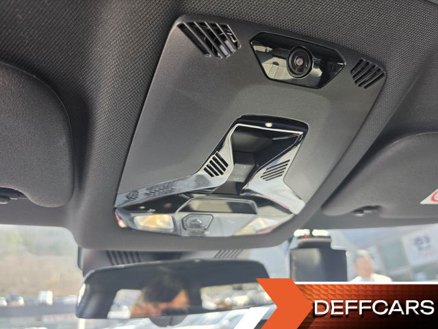 Mini COOPER Favoured купить на сайте DeffCars