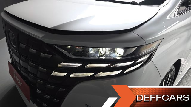 Toyota ALPHARD 2.5 HEV Executive AWD купить на сайте DeffCars