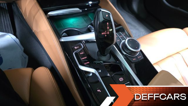 BMW 5-SERIES 520i Luxury купить на сайте DeffCars