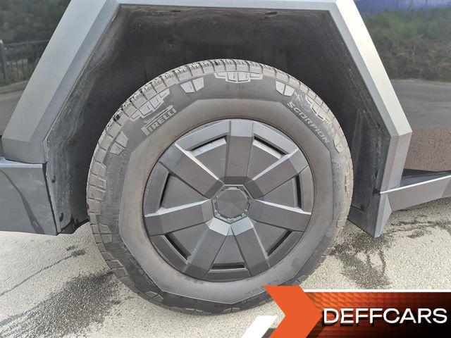 Tesla CYBERTRUCK AWD купить на сайте DeffCars