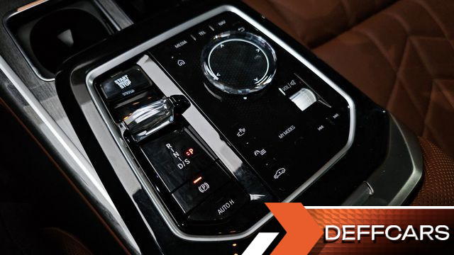 BMW 7-SERIES 740i xDrive M Sport купить на сайте DeffCars