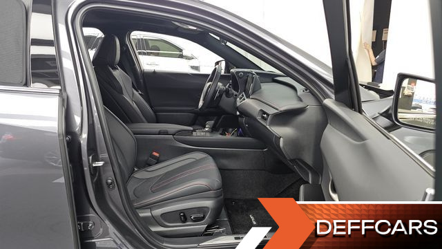 Lexus UX 2.0 F-Sport 2WD купить на сайте DeffCars
