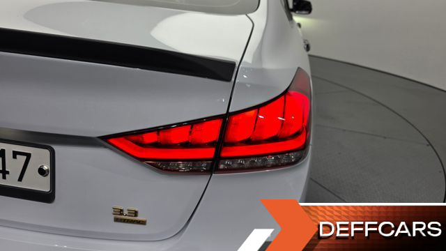 Genesis G80 3.3 GDI AWD Prestige купить на сайте DeffCars