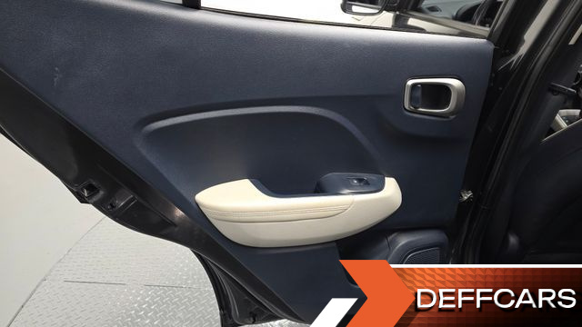 Hyundai VENUE 1.6 Flux купить на сайте DeffCars