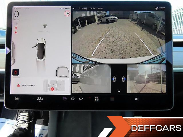 Tesla MODEL 3 Long Range AWD купить на сайте DeffCars