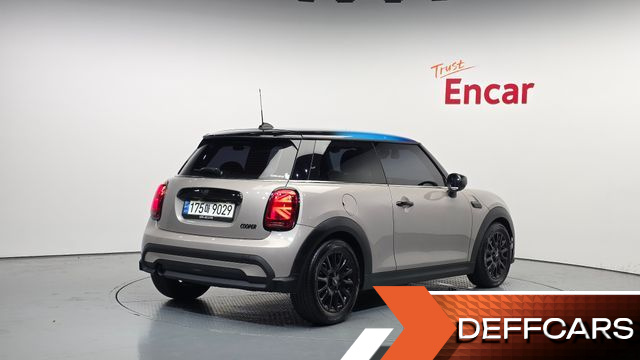 Mini COOPER Gen Z Edition 3rd купить на сайте DeffCars