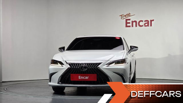 Lexus ES Luxury Plus купить на сайте DeffCars