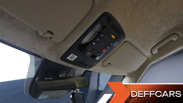 Kia CARNIVAL HEV 9-Seater Hi-Limousine (Special vehicle) купить на сайте DeffCars