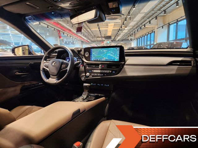Lexus ES Executive купить на сайте DeffCars