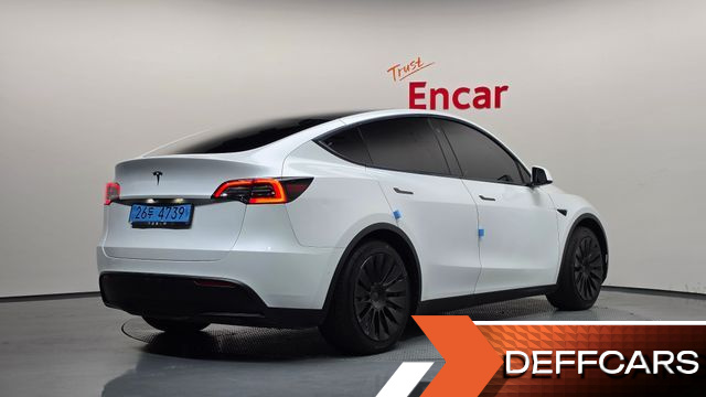 Tesla MODEL Y Standard Range RWD купить на сайте DeffCars