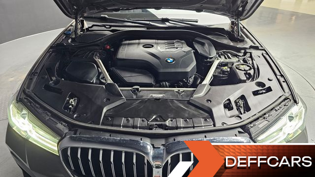 BMW 5-SERIES 520i M Sport купить на сайте DeffCars