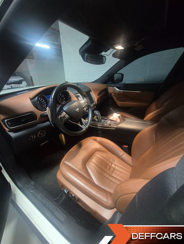 Maserati LEVANTE 3.0 AWD GranLusso купить на сайте DeffCars