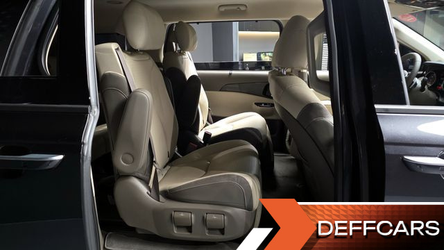 Kia CARNIVAL Gasoline 7-Seater Noblesse купить на сайте DeffCars