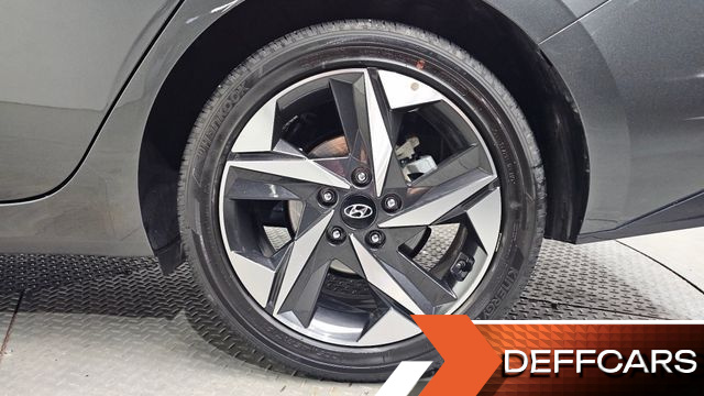 Hyundai AVANTE 1.6 Inspiration купить на сайте DeffCars