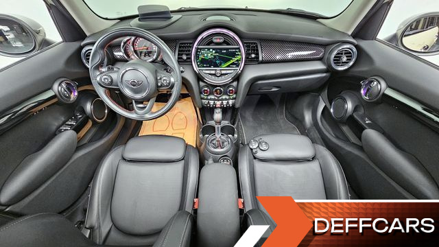 Mini COOPER 5Door Standard 3rd купить на сайте DeffCars