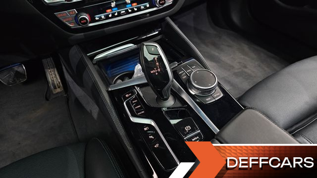 BMW 5-SERIES 530e M Sport купить на сайте DeffCars