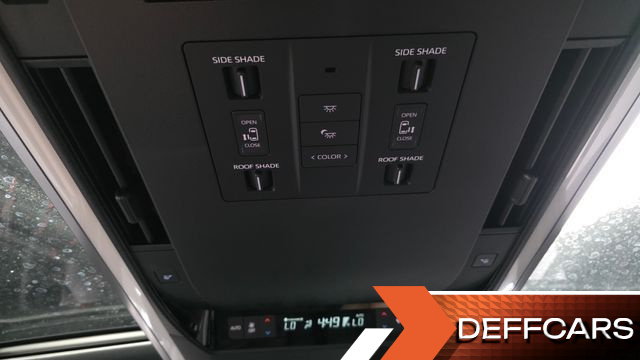 Toyota ALPHARD 2.5 HEV Executive AWD купить на сайте DeffCars