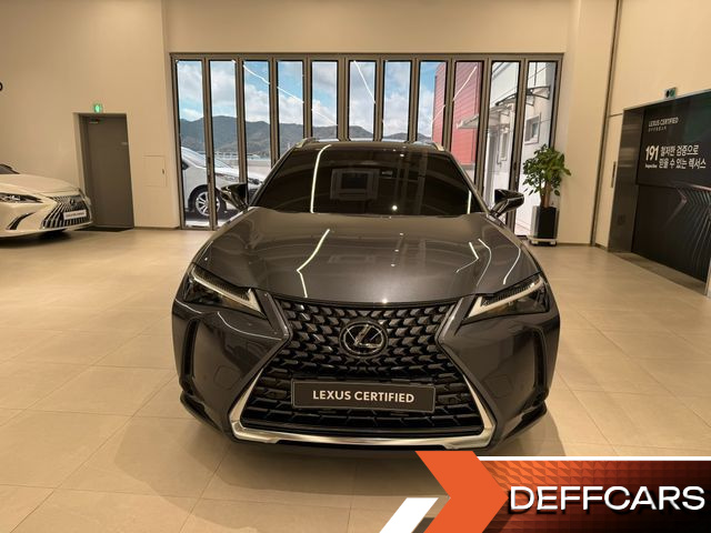 Lexus UX 2.0 2WD купить на сайте DeffCars