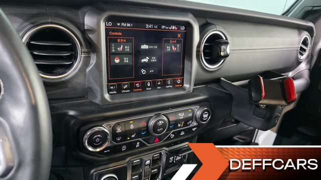 Jeep WRANGLER 2.0 Overland 4Door купить на сайте DeffCars