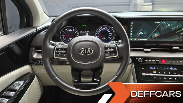 Kia CARNIVAL Gasoline 7-Seater Noblesse купить на сайте DeffCars