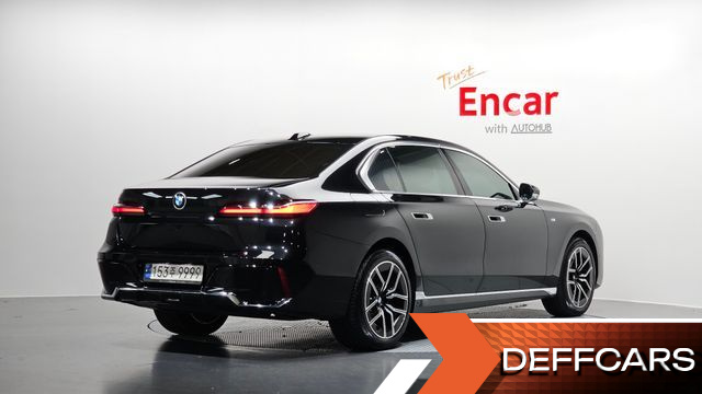 BMW 7-SERIES 740i sDrive M Sport купить на сайте DeffCars