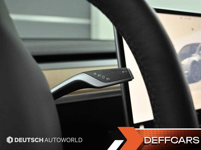 Tesla MODEL Y Long Range купить на сайте DeffCars