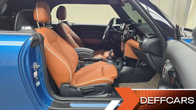 Mini COOPER CONVERTIBLE Classic Third Generation купить на сайте DeffCars