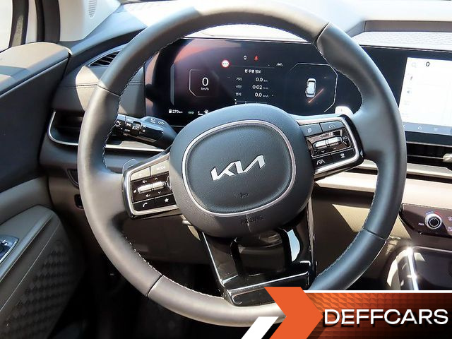 Kia CARNIVAL HEV 9seater Nobless купить на сайте DeffCars