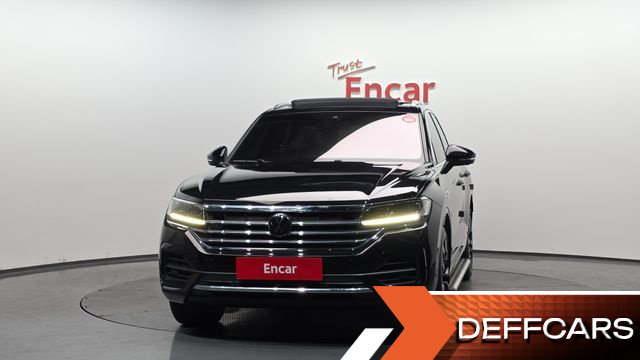 Volkswagen TOUAREG 3.0 TDI R-Line купить на сайте DeffCars