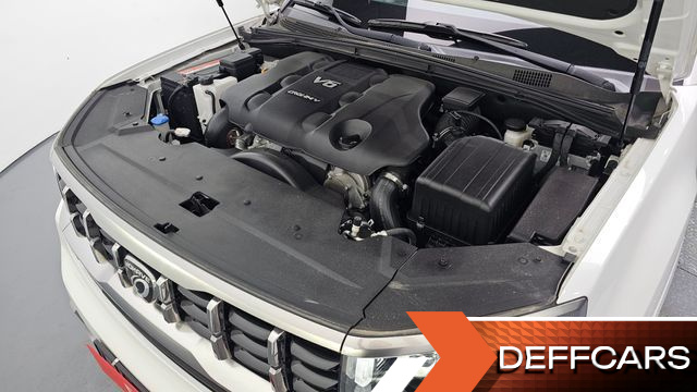 Kia MOHAVE Diesel 3.0 4WD 5-Seater Masters купить на сайте DeffCars